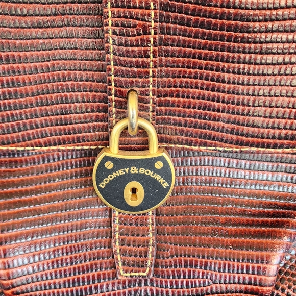 Dooney &bourke leather bag used - Picture 2 of 13